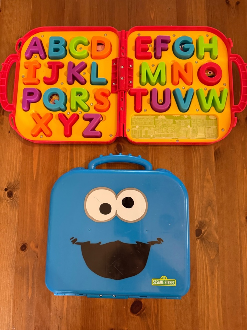 Sesame Street On The Go Letters and Numbers with Elmo & Cookie Monster